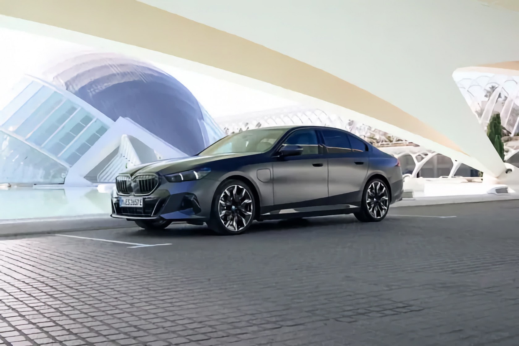 photo_text_left_right_new30863